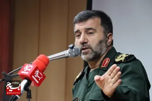 قرارگاه&zwnj; محله اسلامی باید در راستای احیای مساجد و تقویت نقش آن&zwnj;ها در محلات فعال باشند  امروز نوبت جوانان مؤمن و انقلابی است که در گام دوم انقلاب پیشتاز باشند