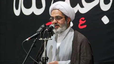 دشمنان انقلاب در قالب جنگ نرم به دنبال تحریف دفاع مقدس/امروز همه ما در برابر خون شهدا مسؤول هستیم