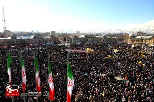 راهپیمایی دشمن&zwnj;شکن مردم دارالمومنین همدان در یوم الله ۲۲بهمن