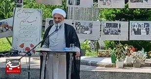 امام خمینی (ره) پرورش&zwnj;یافته مکتب عاشورا بود