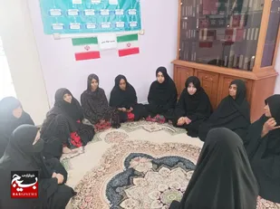 نشست جهاد تبیین در حوزه حضرت زینب (س) شهرستان میرجاوه برگزار شد