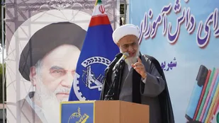 کمک مومنانه با محوریت مسجد و مدرسه اقدامی ارزشمند است