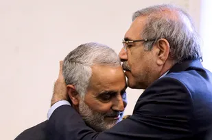 اولین حکم سردار سلیمانی را چه کسی صادر کرد؟ / ماجرای ۱۰۰ تعاونی کشاورزی و کارآفرین شدن افراد مسلح!