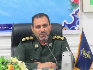 هشتم آبان ماه سالروز شهادت محمد حسین فهمیده،روز نوجوان ، یادآورفداکاری ها و حماسه سازی های فرزندان دلیر و شجاع انقلاب شکوهمند اسلامی ایران می باشد