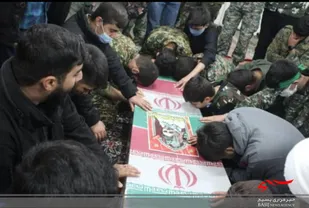 تشییع پیکر شهیدمدافع حرم هادی شریفی درحوزه313شهید دستواره