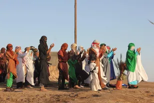 نمایش تاریخی غدیر خم به همت سپاه زرند و همکاری هئیت محبین (علیه السلام ) خانوک