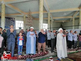 آیین تجلیل از جوانان و نوجوانان فعال در نماز جمعه وردنجان
