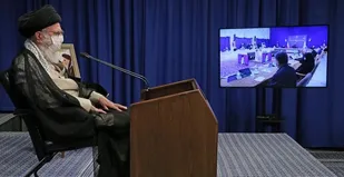 سخنرانی رهبر انقلاب در اجلاس سالیانه رؤسا و مدیران آموزش و پرورش