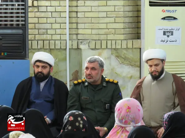 حضور فرمانده سپاه قدس گیلان در جمع معتکفین