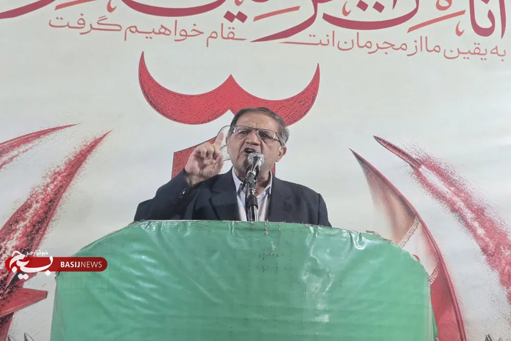 انقلاب اسلامی همواره در کنار مظلومان جهان ایستاده است