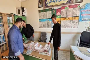 توزیع ۴۰۰ بسته معیشتی توسط بسیجیان قرارگاه سیدالساجدین(ع) بهار