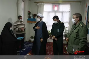 مسئولان سپاه بناب با خانواده شهدا دیدار کردند