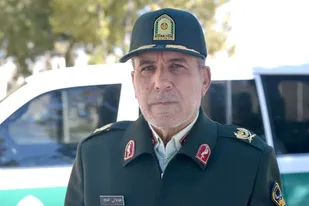 کشف 30 هزار عدد دستکش بهداشتی احتكارشده در کیار