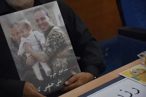 خانواده شهدای مدافع حرم خوزستان تجلیل شدند