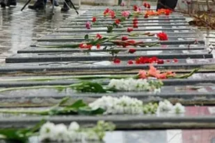 تجدید میثاق دانش&zwnj;آموزان بسیجی اسدآباد با شهدا