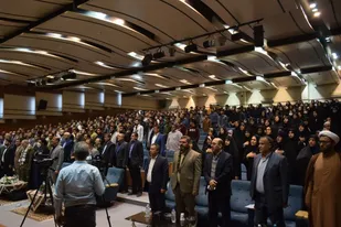 تجمع پرشور دانشجویان بسیجی ،رؤسا واساتید دانشگاه های ایلام