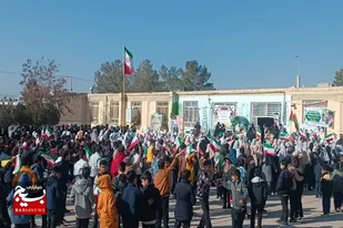 &nbsp;آیین غبارروبی گلزار شهدا هم&zwnj;زمان با دهه فجر در مه ولات+عکس