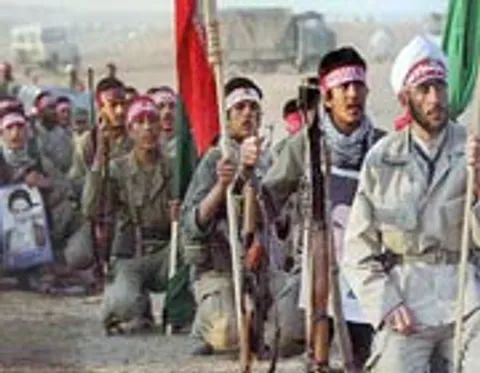 دفاع مقدس سبب دگرگونی فرهنگ در جامعه ایرانی شد