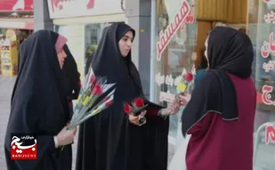 میزبانی از بانوان در کافه اتوبوس به یاد حاج قاسم در جمکران