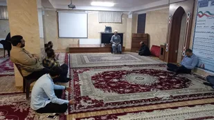 برای استمرار و تبدیل نماز به یک فرهنگ در زندگی فردی و اجتماعی تلاش کنیم