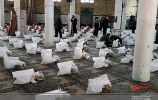 توزیع ۴۵۰ بسته مواد غذایی در رزمایش کمک مومنانه فامنین