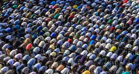 برگزاری همایش نماز جماعت در شهرستان هرسین