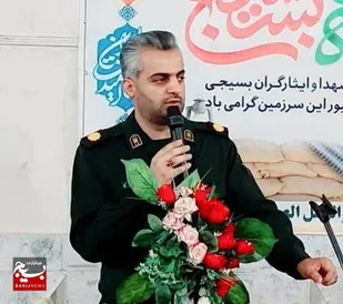 انقلاب اسلامی ما در درون و بیرون از مرزهای کشور الگوست