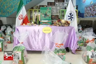 آیین اهدای ۱۰۰ بسته معیشتی بین خانواده&zwnj;های نیازمند حاشیه شهر زاهدان برگزار شد