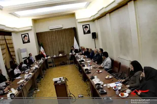 نشست هماهنگی همیاری نهادهای انقلابی دولت سیزدهم و نخبگان ملت در گام دوم انقلاب