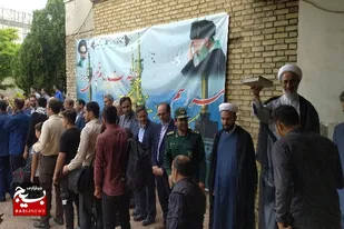 اعزام کاروان زائران مرندی به حرم امام خمینی(ره)
