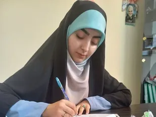 ایمان و اخلاق شهیدان شهریاری و فخری زاده آنان را به درجات عالی رساند