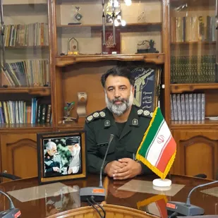 دهه فجر یادآور استقامت و ایستادگی امت اسلامی در برابر طاغوت/ اجرای 300 برنامه در سطح شهرستان شازند