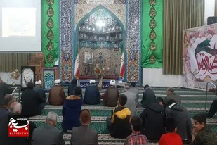 &nbsp;محفل انس با قرآن در مه ولات+عکس