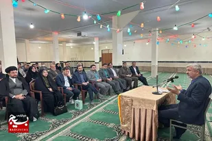 دیدار نوروزی فرماندار و امام جمعه تویسرکان با مسئولین و روسای ادارات