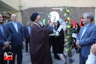 نواختن زنگ مهر و مقاومت در تبریز