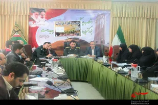 نشست هم&zwnj;اندیشی فرمانده سپاه ملایر با کارآفرینان