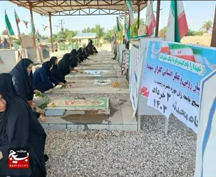 غبارروبی وعطرافشانی مزارشهدای شهرسرداران شوشتر