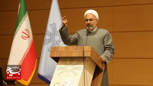 راه رسیدن به قله&zwnj;های تمدن، علم و خودسازی است