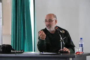 بسیج میدان جهاد و مبارزه و نقطه کانونی عزت امت اسلامی است/ اجرای ۱۲۵ میلیارد تومان پروژه محرومیت زدایی توسط سپاه در استان مرکزی