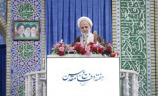 جامعه باید نسبت به سیاست&zwnj;های شوم غرب آگاه شود