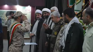 رهبر انقلاب دغدغه وضعیت سربازان را دارند