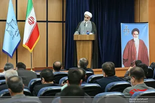 آسیب به اعتماد مردم خسارت&zwnj;های جبران&zwnj;ناپذیر دارد

&nbsp;