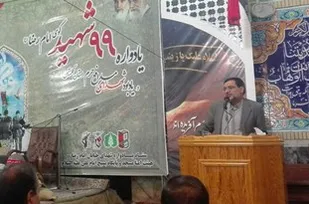 دشمن در جنگ نرم دنبال یارگیری از درون نظام است