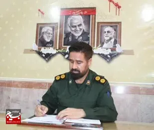 توزیع بسته های فرهنگی ویژه دهه مبارک فجر و برگزاری دوره توانمندسازی گروههای نقش آفرین فرهنگی هنری