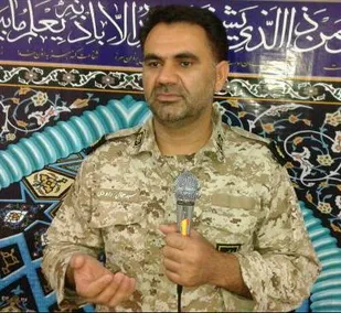 مسئولین در مواضع خود دشمن شادکن نباشند