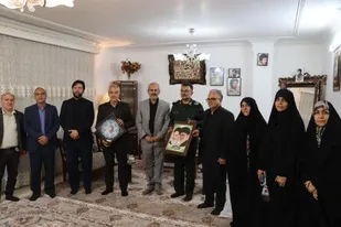تصاویر/قابِ ماندگارِ مقاومت در خانه سردار