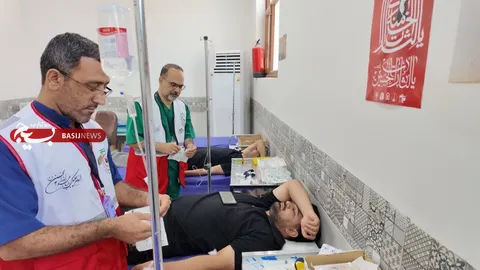 فعالیت کادر درمان بسیج جامعه پزشکی قم در طريق الحسین(ع) 