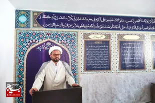 ایران به برکت خون شهدا در مقابل دشمنان ایستاده است