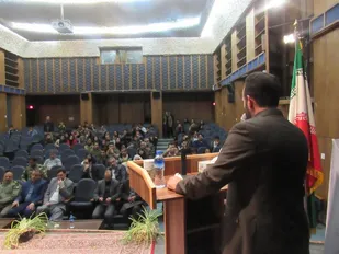 عمق بخشی ارزش&zwnj;های انقلاب و اسلام در قالب هنر محقق می&zwnj;شود
