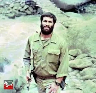 ما کسی نیستیم که پیام بدهیم
